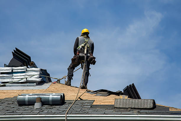 Professional Roofing technician working in Allamuchy, NJ